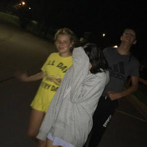 Meet your Posher, Leah